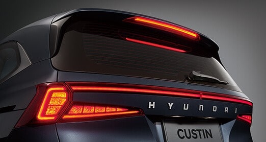 ngoại thất hyundai custin